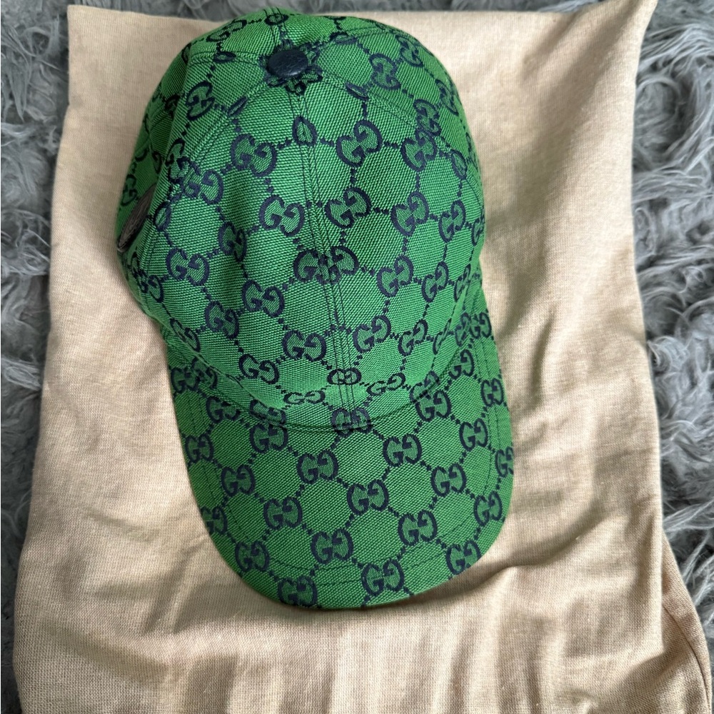 Gucci Green AUTHENTIC GUCCI Green GG Logo Cap